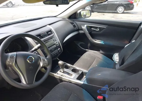 2014 Nissan Altima 2.5/2.5 S/2.5 Sl/2.5 Sv from USA, damaged, VIN 1N4AL3AP2EN350979